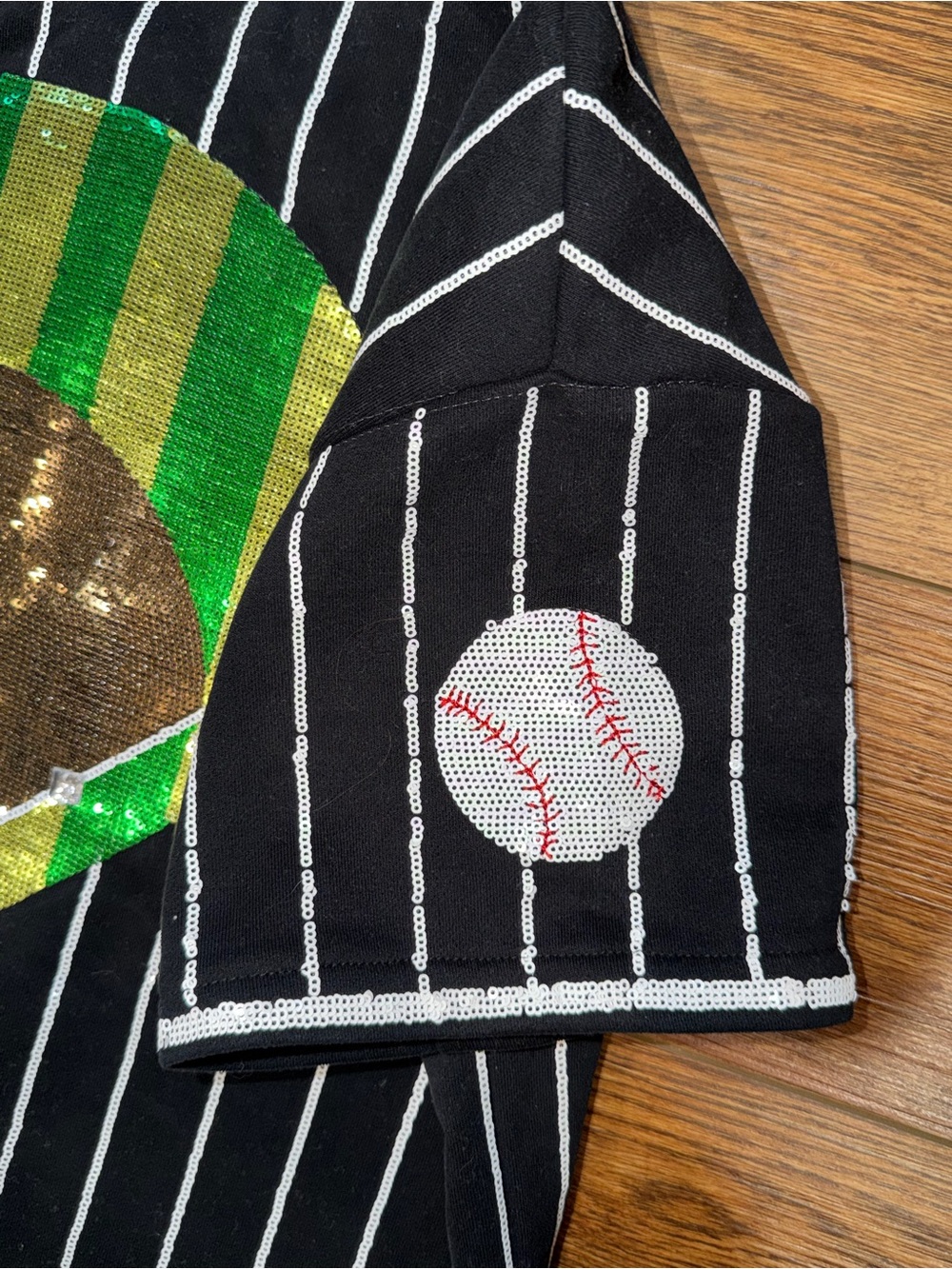 Queen of Sparkles baseball top size medium - Picture 5 of 5